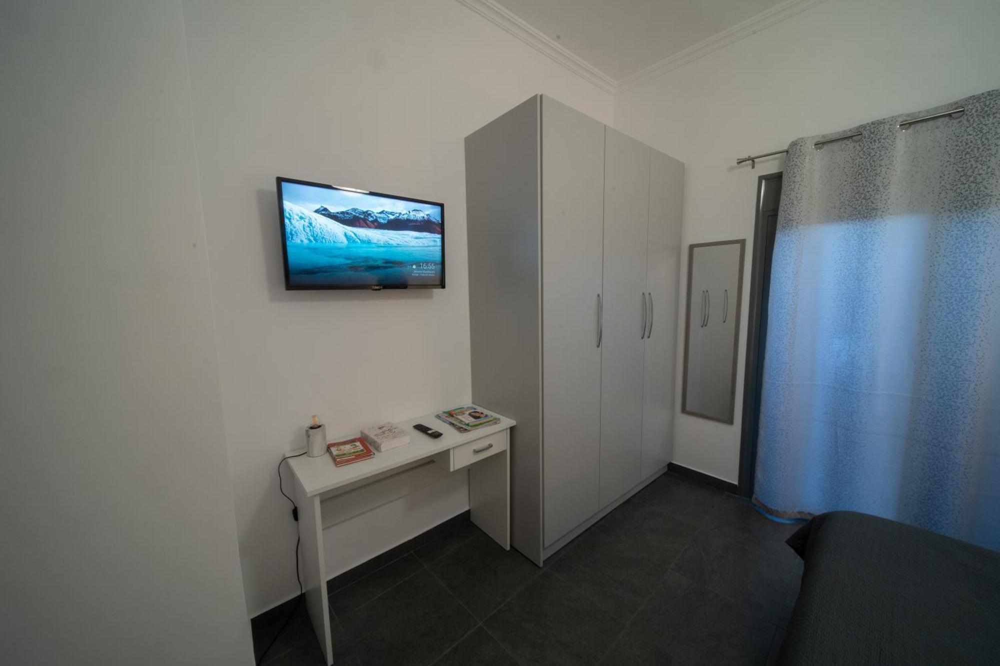 Seaside House In Nea Makri Villa Luaran gambar
