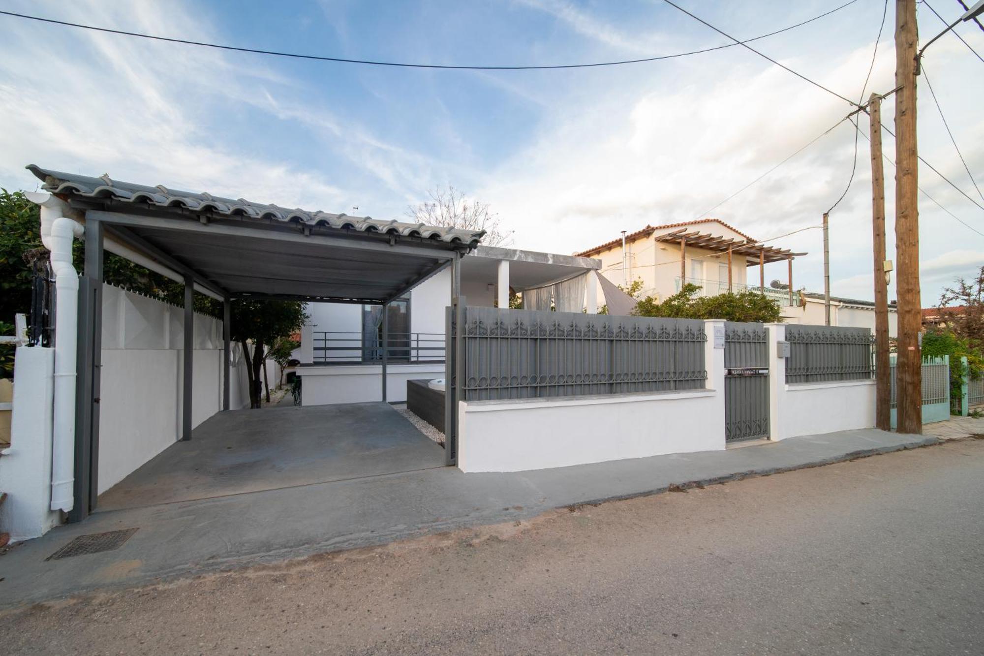 Seaside House In Nea Makri Villa Luaran gambar
