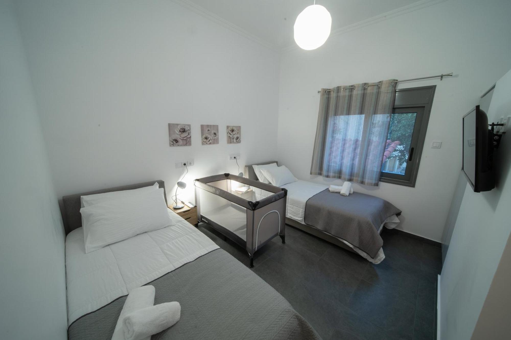Seaside House In Nea Makri Villa Luaran gambar